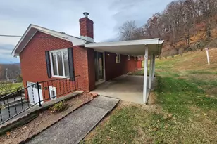 157 Shady Ln, Ridgeley, WV 26753 - Photo 9