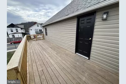 209 Blocker, Ridgeley, WV 26753 - Photo 27