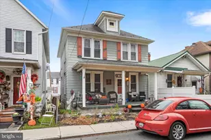 83 Knobley St, Ridgeley, WV 26753 - Photo 1