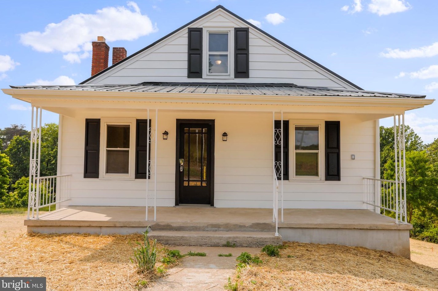 4641 Martinsburg Rd, Berkeley Springs WV  25411-5053 exterior