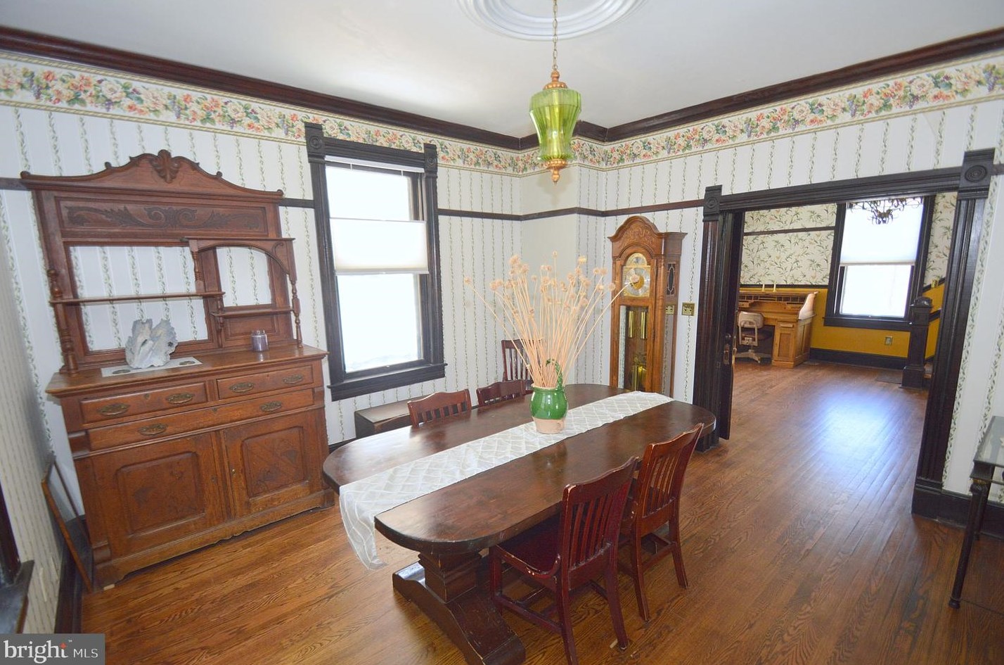 151 Fairfax St, Berkeley Springs WV  25411-3237 exterior