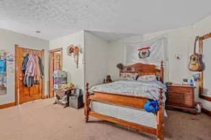 40 Winchester St, Paw Paw, WV 25434 - Photo 33