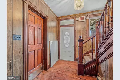 40 Winchester Street, Paw Paw, WV 25434 - Photo 9