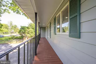 9708 Martinsburg Rd, Hedgesville, WV 25427 - Photo 5