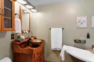 100 Stillwater Ln, Berkeley Springs, WV 25411 - Photo 35