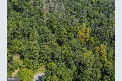 R5 Bobcat Drive, Berkeley Springs, WV 25411 - Photo 7