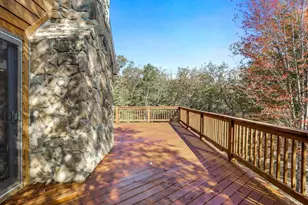 286 Colonial Dr, Berkeley Springs, WV 25411 - Photo 3