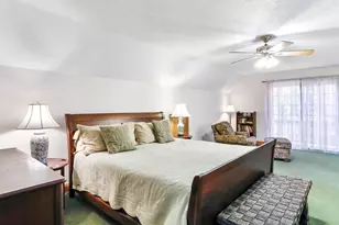 286 Colonial Dr, Berkeley Springs, WV 25411 - Photo 29