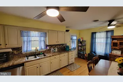 23 Wild Turkey Lane, Berkeley Springs, WV 25411 - Photo 9