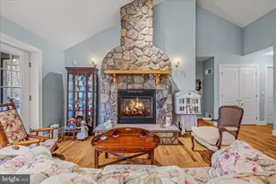 601 Parkside Terrace, Berkeley Springs, WV 25411 - Photo 7