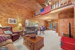 4176 Timber Ridge Rd, Berkeley Springs, WV 25411 - Photo 15