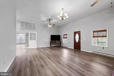 162 Twin Fox Lane, Berkeley Springs, WV 25411 - Photo 11