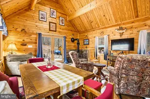 333 Rouse Mountain Rd, Great Cacapon, WV 25422 - Photo 9