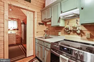 333 Rouse Mountain Rd, Great Cacapon, WV 25422 - Photo 15