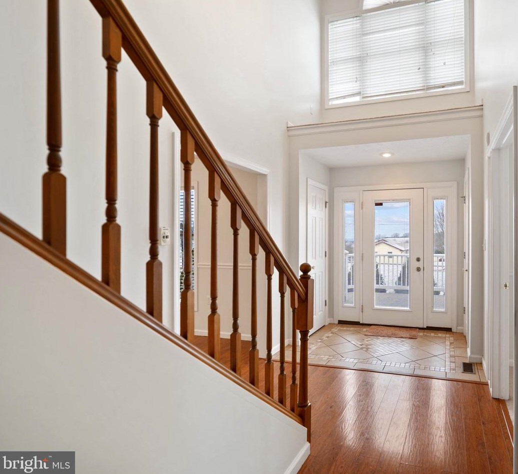 136 Skyview Dr, Reedsville WV  26547-9777 exterior