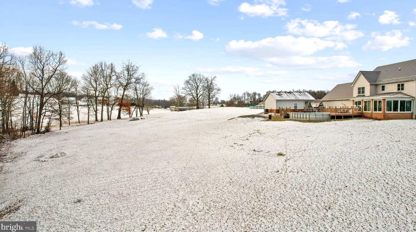 136 Skyview Dr, Reedsville WV  26547-9777 exterior