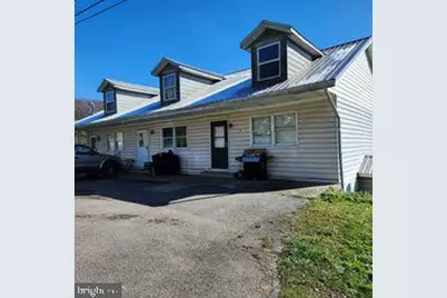 107 4th Street #APT 5, Terra Alta, WV 26764 - Photo 1