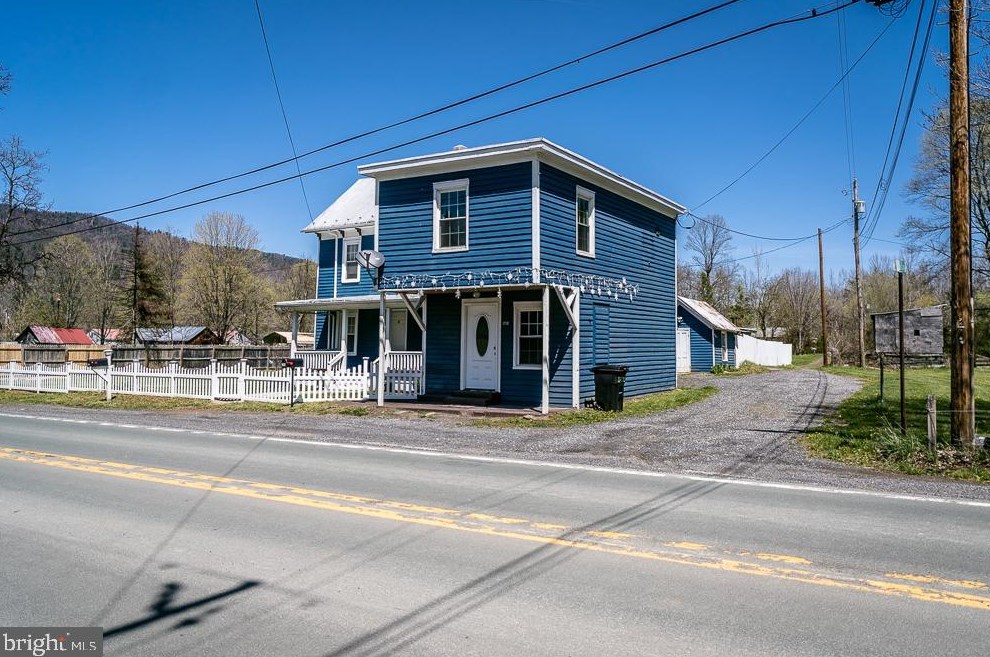 11899 Blue Gray Trl, Brandywine WV  26802-8011 exterior