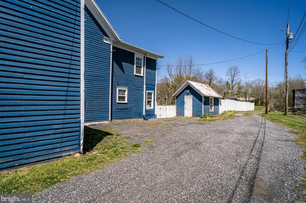 11899 Blue Gray Trl, Brandywine WV  26802-8011 exterior