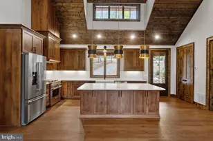 639 Golf Club Dr, Franklin, WV 26807 - Photo 13