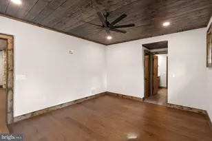 639 Golf Club Dr, Franklin, WV 26807 - Photo 51