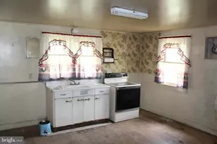 17789 Petersburg Pike, Upper Tract, WV 26866 - Photo 7