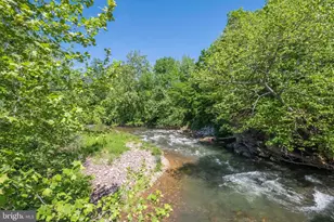 187 Leonard Ln, Franklin, WV 26807 - Photo 7