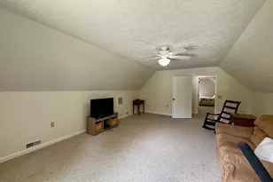 137 Elm St, Franklin, WV 26807 - Photo 75