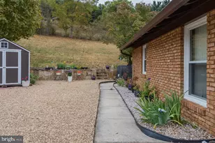 120 Galen Hedrick Rd, Franklin, WV 26807 - Photo 107