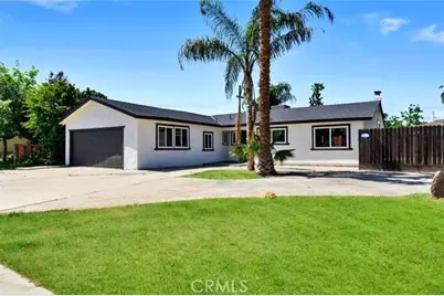 5787 E Tarpey Drive, Fresno, CA 93727 - Photo 1