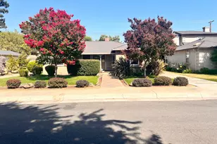 1018 S Lee Ave, Lodi, CA 95240 - Photo 1