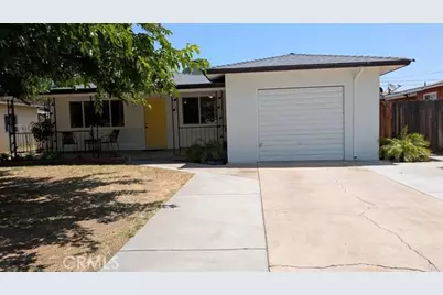 1405 N Lake Street, Madera, CA 93638 - Photo 1