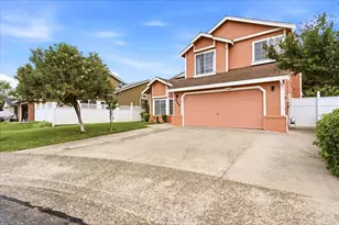 200 Porter Ct, Woodland, CA 95695 - Photo 1