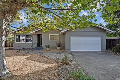 4 Adams Court, Novato, CA 94947 - Photo 1