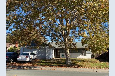 940 Rollingwood Drive, Vallejo, CA 94591 - Photo 1