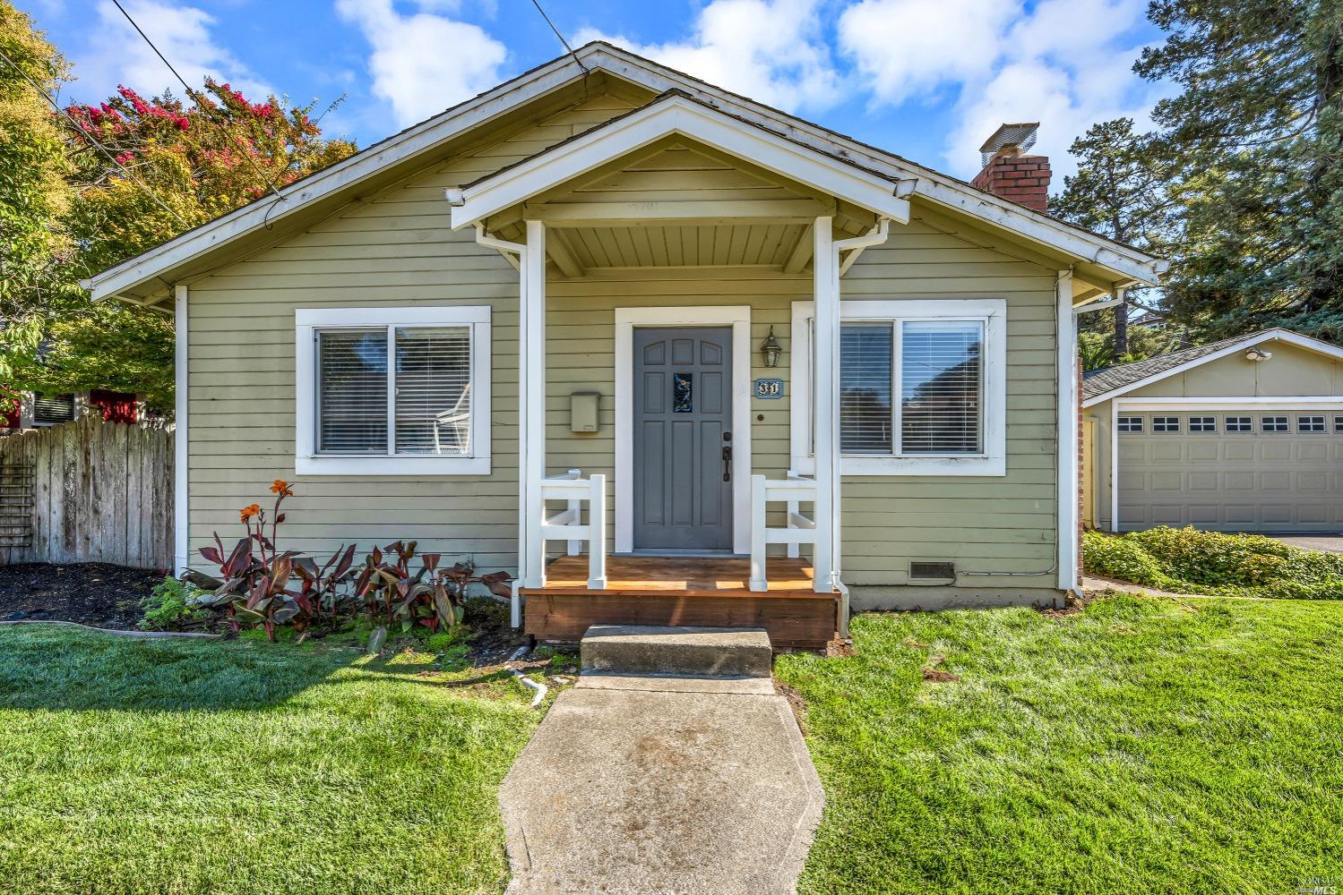 31 Cherry St, Petaluma, CA 94952 - MLS 322081917 - Coldwell Banker