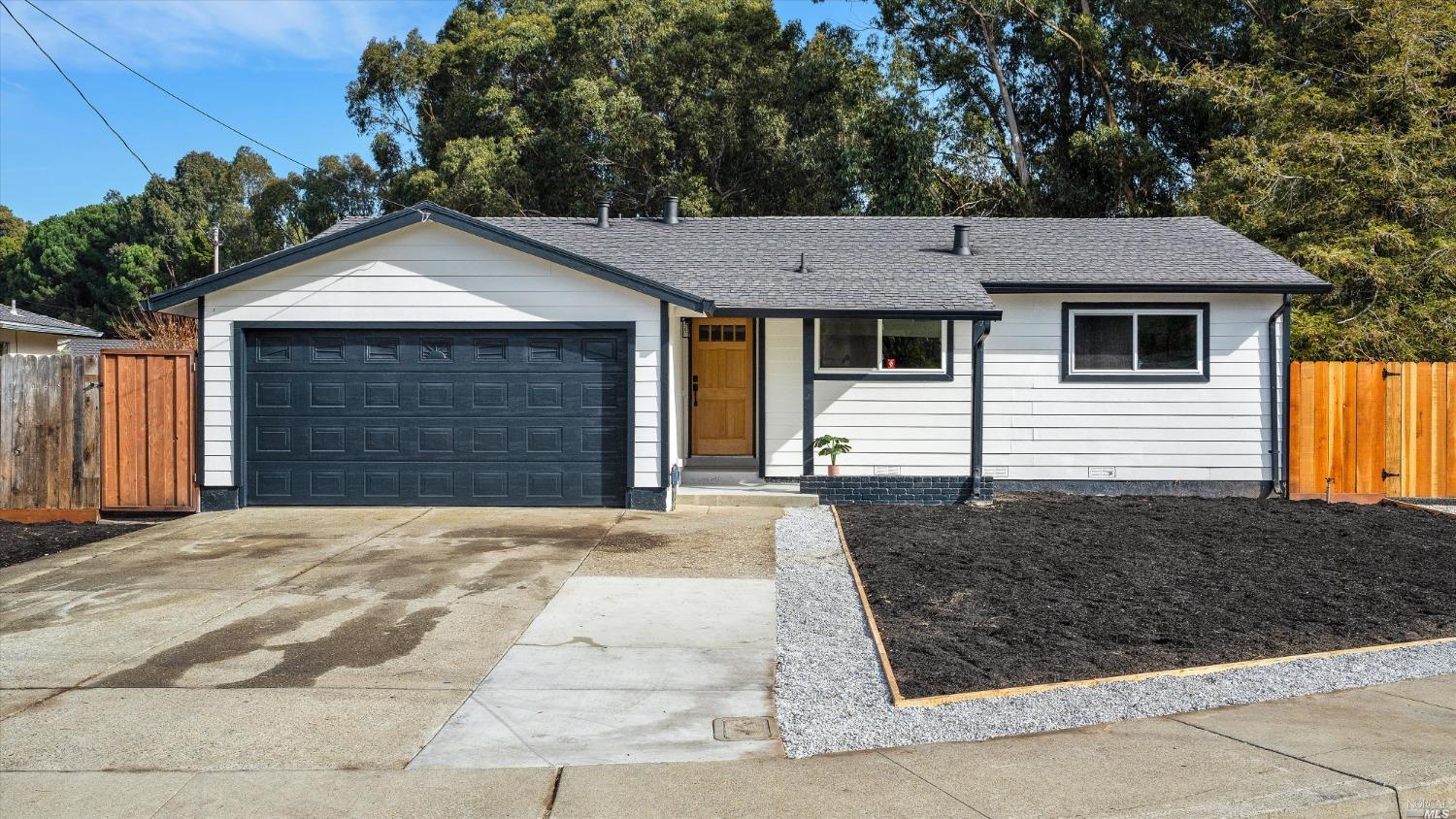 25 Oakmont Ct, San Pablo, CA 94806 MLS 322100302 Coldwell Banker