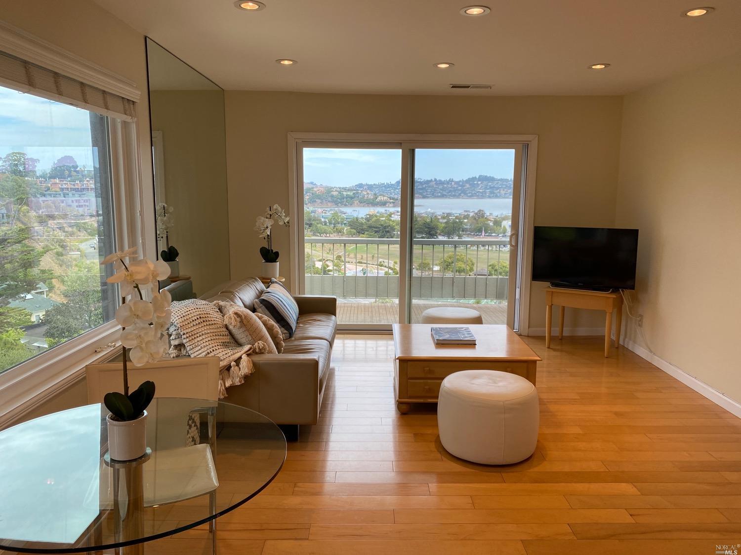 136 Lower Anchorage Rd, Sausalito, CA 94965 MLS 323014770 Coldwell