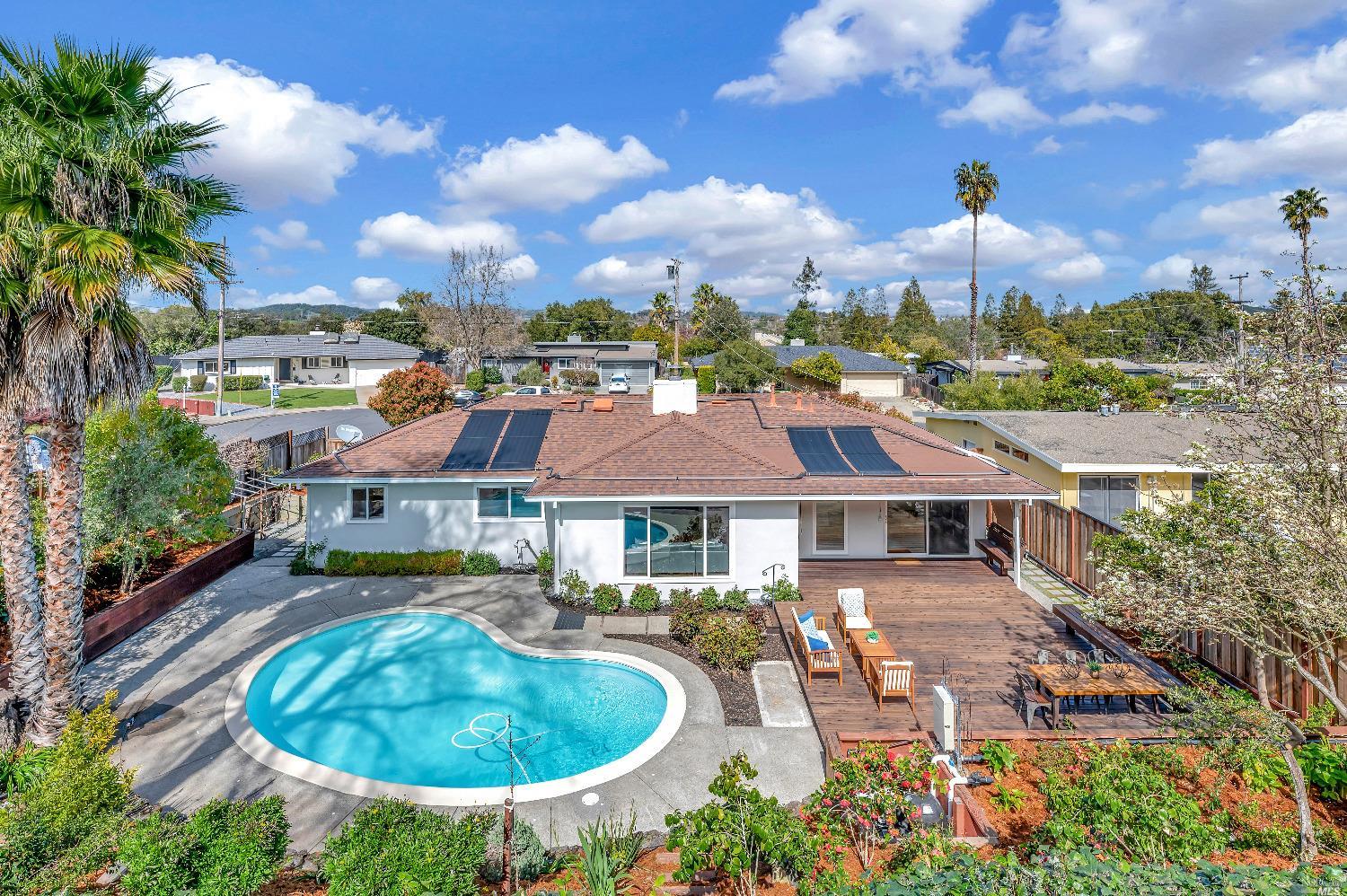 481 Via Herbosa, Novato, CA 94949 MLS 323016759 Coldwell Banker