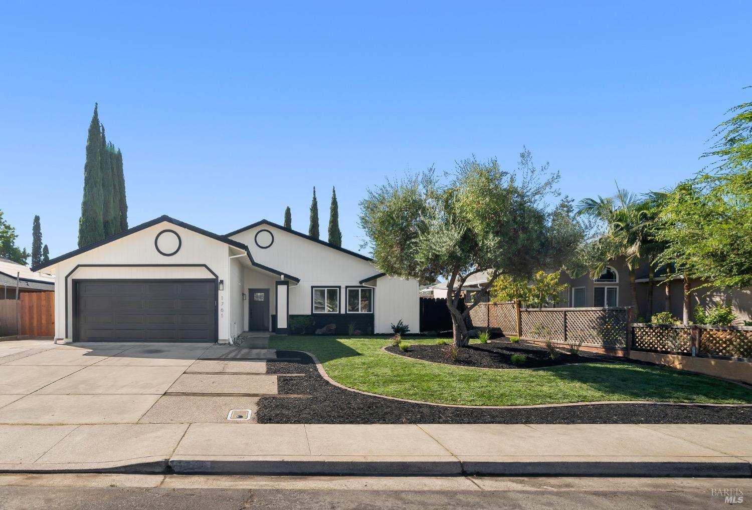 1761 Gateway Dr, Oakley, CA 94561 MLS 323907326 Coldwell Banker