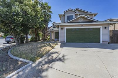 48 Lawnview Court, Pittsburg, CA 94565 - Photo 1