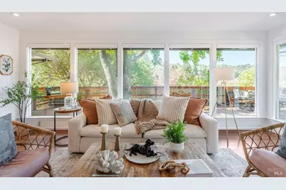 21 Pleasant Lane, San Rafael, CA 94901 - Photo 1