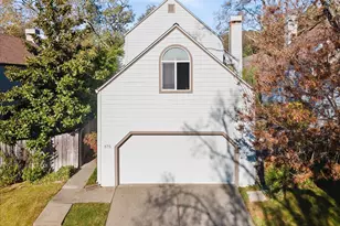 575 Fieldcrest Dr, Healdsburg, CA 95448 - Photo 1