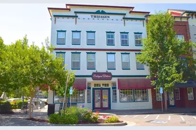 672 McClelland Drive, Windsor, CA 95492 - Photo 1