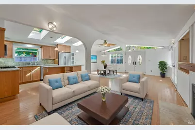 24 Orchard Way, Novato, CA 94947 - Photo 1