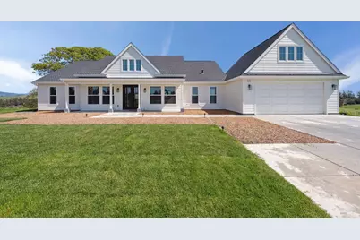 27 Valen Way, Petaluma, CA 94952 - Photo 1