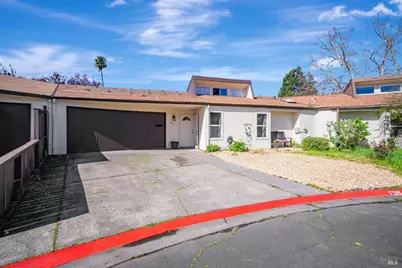 961 W 8th Street, Santa Rosa, CA 95401 - Photo 1