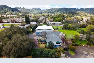 686 S Cloverdale Boulevard, Cloverdale, CA 95425 - Photo 1