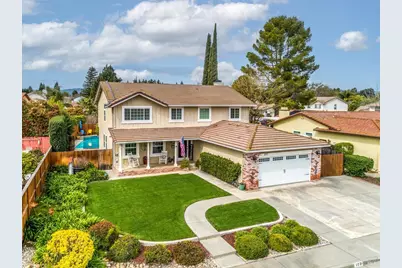 107 Gatehouse Court, Vacaville, CA 95687 - Photo 1