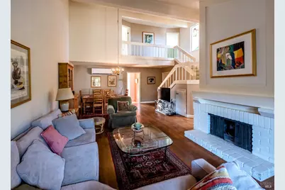 10 Catalina Boulevard, San Rafael, CA 94901 - Photo 1